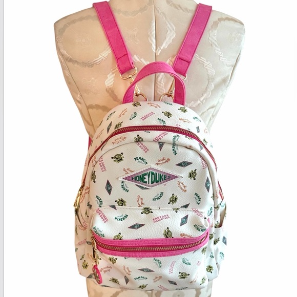 best price for hanging travel toiletry bag VENTURE 4TH Premium Women and Men Vintage Ralph Lauren Polo Colour:Pink X Stone Ultra Rare you can remove it